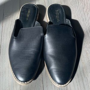 Indigo rd. size 8 slide on mules
